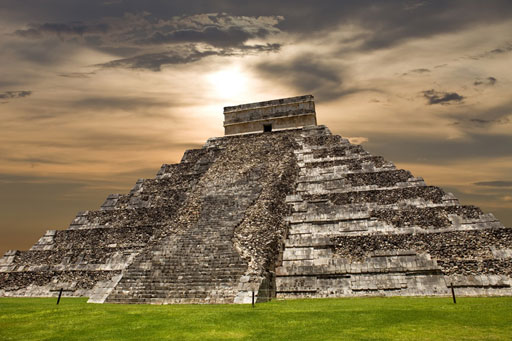 A historical overview of the yucatan people during the classic maya period