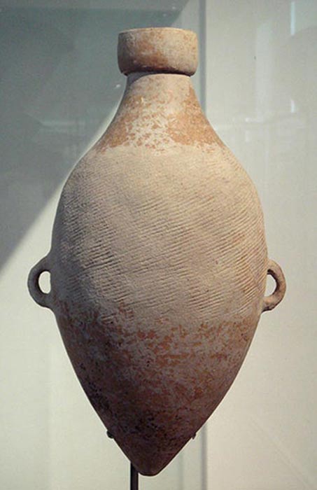 Yangshao hemp cord-marked amphora, 4800 BC, Shaanxi 