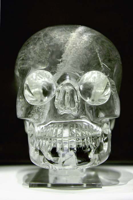 The crystal skull at the British Museum, similar in dimensions to the more detailed Mitchell-Hedges skull. (Rafał Chałgasiewicz/CC BY 3.0)