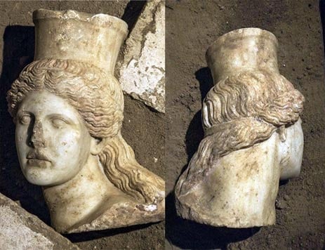 One of the sphinx heads has now been found in the Amphipolis Tomb