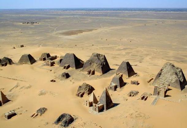 Aerial view of pyramids at Meroe in 2001.
