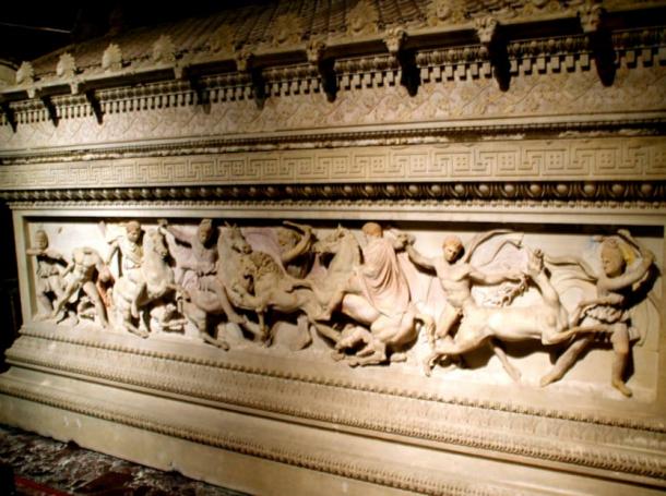 Secret chamber hidden beneath ancient temple in Lebanon surprises archaeologists Alexander-Sarcophagus