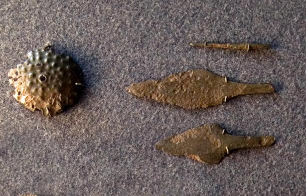 Bronze artifacts belonging to the Yamnaya culture