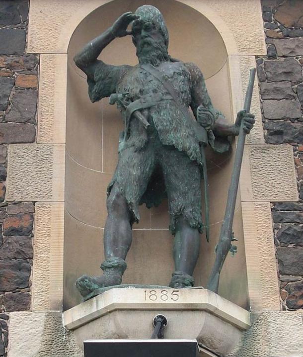 Bronze statue of Alexander Selkirk at the site of his original house on Main Street, Lower Largo Fife, Scotland. Wikimedia