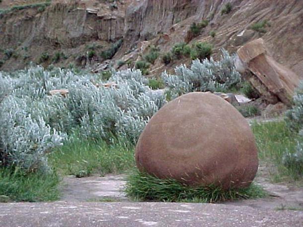 Concretion rock in Theodore Roosevelt National Park, North Dakota, USA.