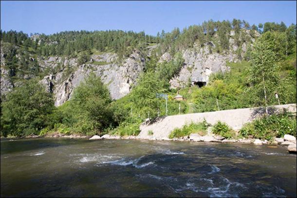 The Denisova Cave. Pictures: Vera Salnitskaya