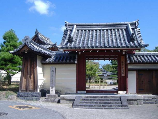 Hoard of Scrolls and Artifacts Discovered in Antique Japanese Statuette Entrance-to-Hokke-ji-Temple-complex