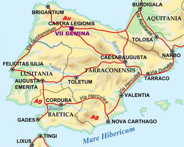 Map of the roads in Hispania. The pass of Roncevaux is located on the Ab Asturica Burdigalam road that started in Castra Legiones to Benearnum and meets Burdigala.