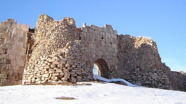 Las ruinas místicas en Takht-e-Soleyman, "Puerta de Salomón".  2005.