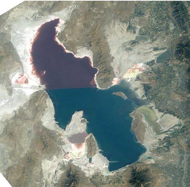 ISS/NASA imagery of the Great Salt Lake. Great Salt Lake, Utah, to the right (east) are the Wasatch Mountains, to the lower right is Salt Lake City, Utah.
