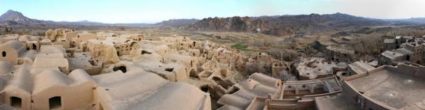 A panoramic view of Panorama of Kharanaq Old Town, Iran.