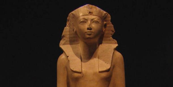 Escultura del faraón Hatshepsut, dinastía XVIII de Egipto