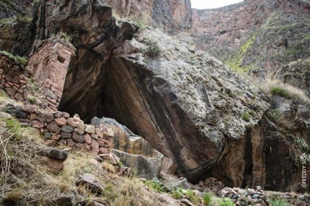 Naupa Iglesia: An Egyptian Portal in the Andes? Stone-angles
