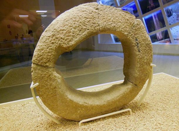 First Pictorial Representation of Gobekli Tepe Found Stone-ring-found-at-Gobekli-Tepe