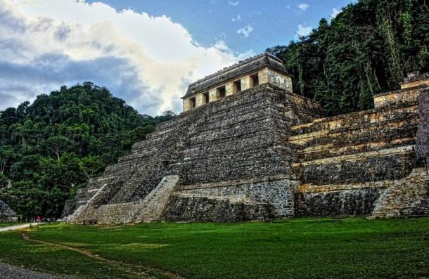 El Templo de las Inscripciones, Palenque, México