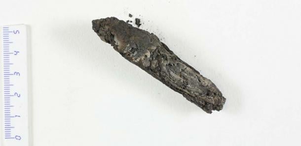 The charred scroll from En-Gedi. Image courtesy of the Leon Levy Dead Sea Scrolls Digital Library, IAA.