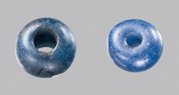 Dos bolas de cristal azul de las tumbas de 3.400 años de antigüedad en Dinamarca procedían de Egipto antiguo, posiblemente a través de las rutas comerciales.
