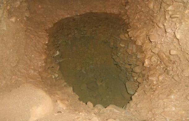 Healing energy of the prehistoric tunnels beneath the Bosnian Pyramid Complex  Bosnian-pyramid-tunnel2