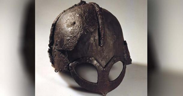 This iron helmet is the only one that is found in Scandinavia dating back to the Viking Age. Why are not more found? (Photo: Museum of Cultural History, Oslo)