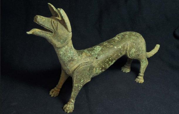 The recently unearthed ‘licking dog' statue.