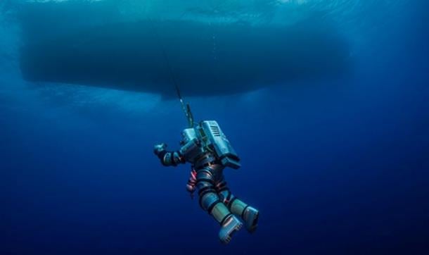 Diving for the Antikythera Wreck