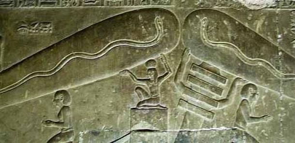 The Dendera light