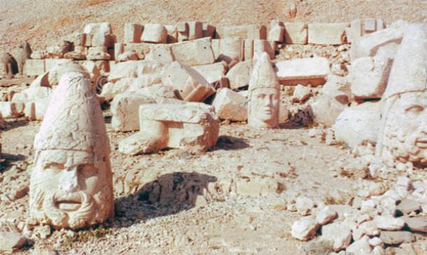 Have Archaeologists Found The Tomb Of The God King? Nemrut-turkey-gods