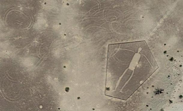 Los geoglifos antropomorfos impresionantes del desierto del Colorado Large-anthropomorphic-figures