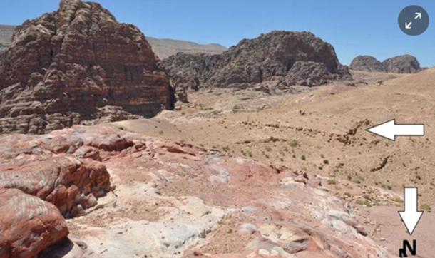 BREAKING NEWS: Enormous Monument Over 2,000 Years Old Discovered in Petra Monumental-platform