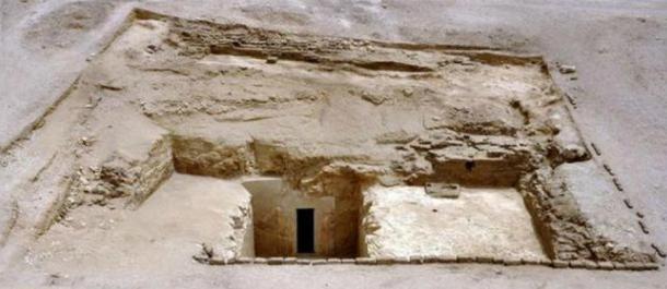 Entrance to the Nisemro tomb in Luxor