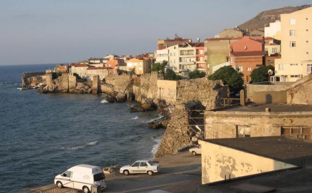 A sea wall in modern Sinop