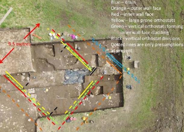 Aerial view of the structure.