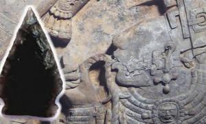 Human Blood Found on Ancient Maya Arrowheads, Bloodletting Rituals Ancient-Maya-obsidian-arrowhead
