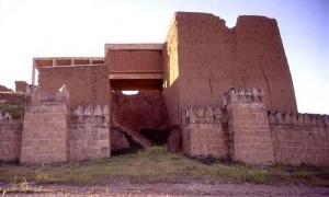 Tragedy as militants bomb 2,700-year-old Nineveh Wall in Iraq Nineveh-Wall-in-Iraq