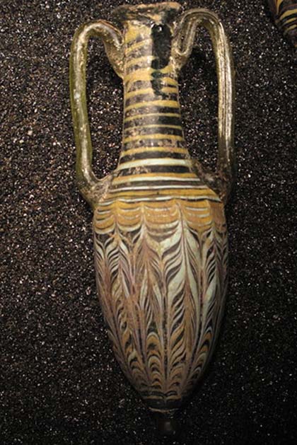 Amphora, Cyprus, 1st century BC. On display at the Landesmuseum Württemberg.