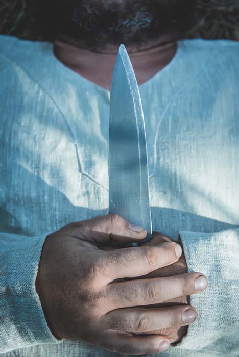 Archaeologists have found that blades were part of a Viking’s grave goods. (Petr / Adobe)