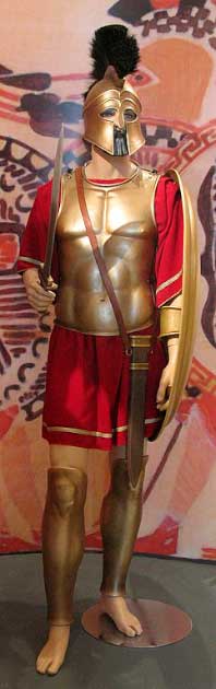 An Athenian hoplite holding an aspis and a kopis. Photo taken at the exhibition "Democracy and the Battle of Marathon" held in 2010, in Athens, Greece. (Tilemahos Efthimiadis / CC BY-SA 2.0)