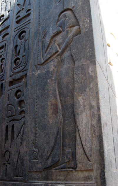 Carving of goddess Seshat with hieroglyphic inscriptions in Luxor, Egypt. (Karen Green / CC BY-SA 2.0)
