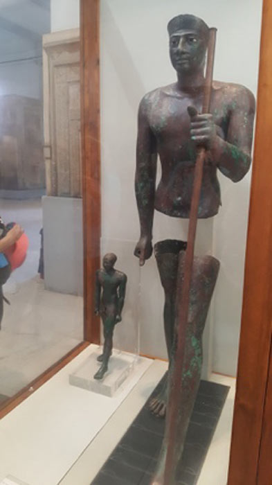 Copper statue of Pepi I and smaller statue of his son at the Egyptian Museum in Cairo. (Ovedc / CC BY-SA 4.0)