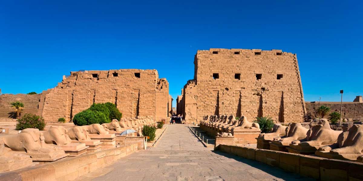 Criosphinxes and others along the Avenue of the Sphinxes, Karnak Temple. (WitR)