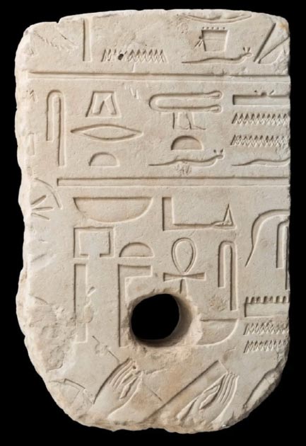 The Egyptian artifact / anchor shown with hieroglyphs found on the seabed. (Laura Lachman / Israel Museum)