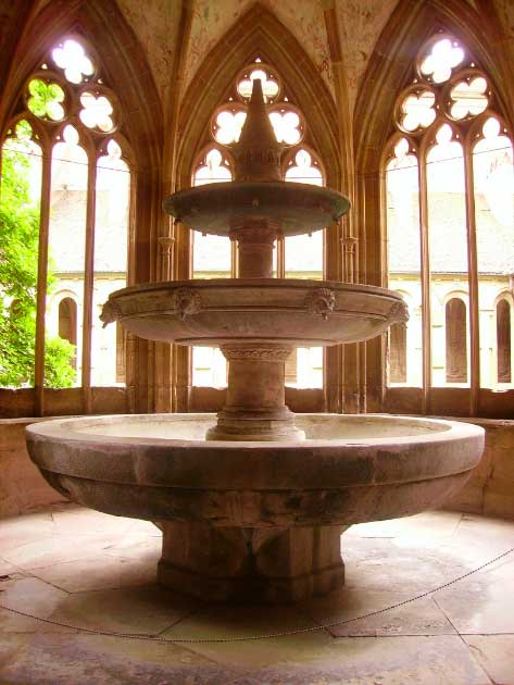 Fountain of the Lavatorium of Maulbronn Monastery, Maulbronn, Germany (Zairon / CC BY SA 3.0)