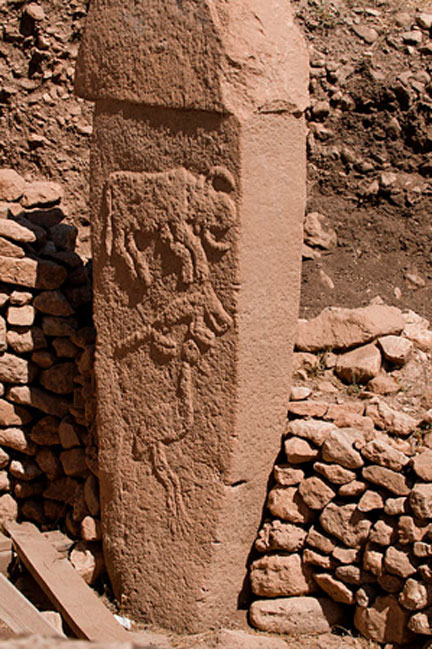 Gobekli Tepe pillar. (Teomancimit/CC BY SA 3.0)