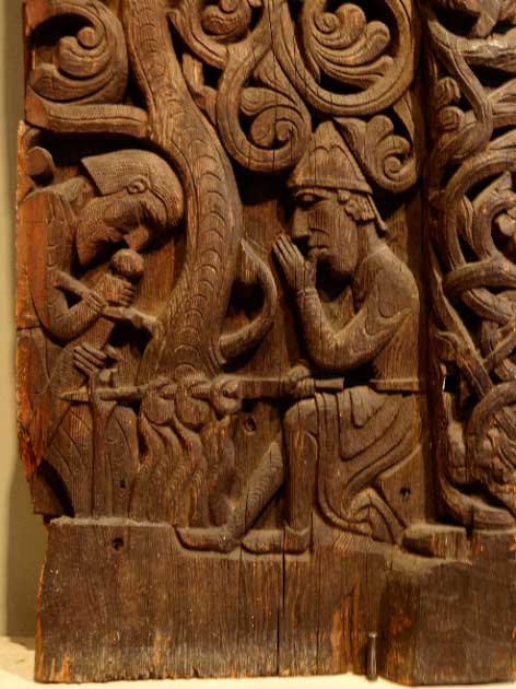 Hero of the Völsungs Saga Sigurd (Siegfried) tasting Fafnir’s blood, from the door panels of the Hylestad stave church, now at the Historisk Museum, Oslo, Norway. (Marieke Kuijjer / CC BY SA 2.5)