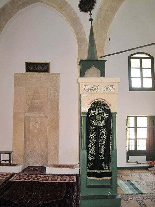 Inside the Hala Sultan Tekke. (Dickelbers / CC BY-SA 3.0)