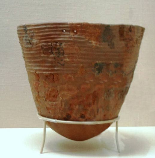 Jomon Rope pottery from 10,000 to 8,000 B.C.