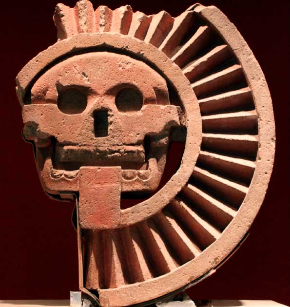 Mictlantecuhtli, il dio azteco dei morti, trovato a Teotihuacan (Anagoria / CC da SA 3.0).  Il culto di Mictlantecuhtli a volte implicava il cannibalismo rituale, con carne umana consumata dentro e intorno al tempio.