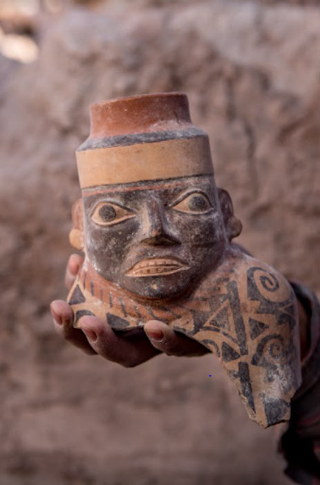 More than 800 years before the Inca, the Wari State expanded out of the central Peruvian Sierra around 600 AD and shaped interactions in the region for the next four hundred years. Wari ceramics like this Robles Moqo face-necked jar excavated at Quilcapampa can be found across much of Peru. (Photo by Lisa Milosavljevic, © Royal Ontario Museum / Antiquity Publications Ltd)
