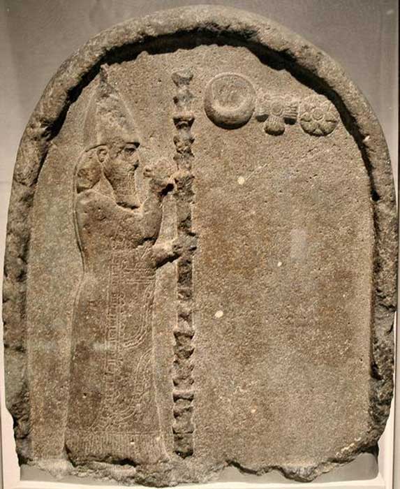 Nabonido, rey de Babilonia; losa en el Museo Británico. (Museo Británico / CC BY 3.0)