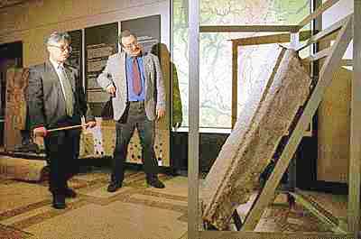 Photo of Alexander Chuvyro next to the Dashka Stone.